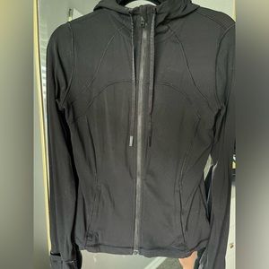 Define hooded jacket